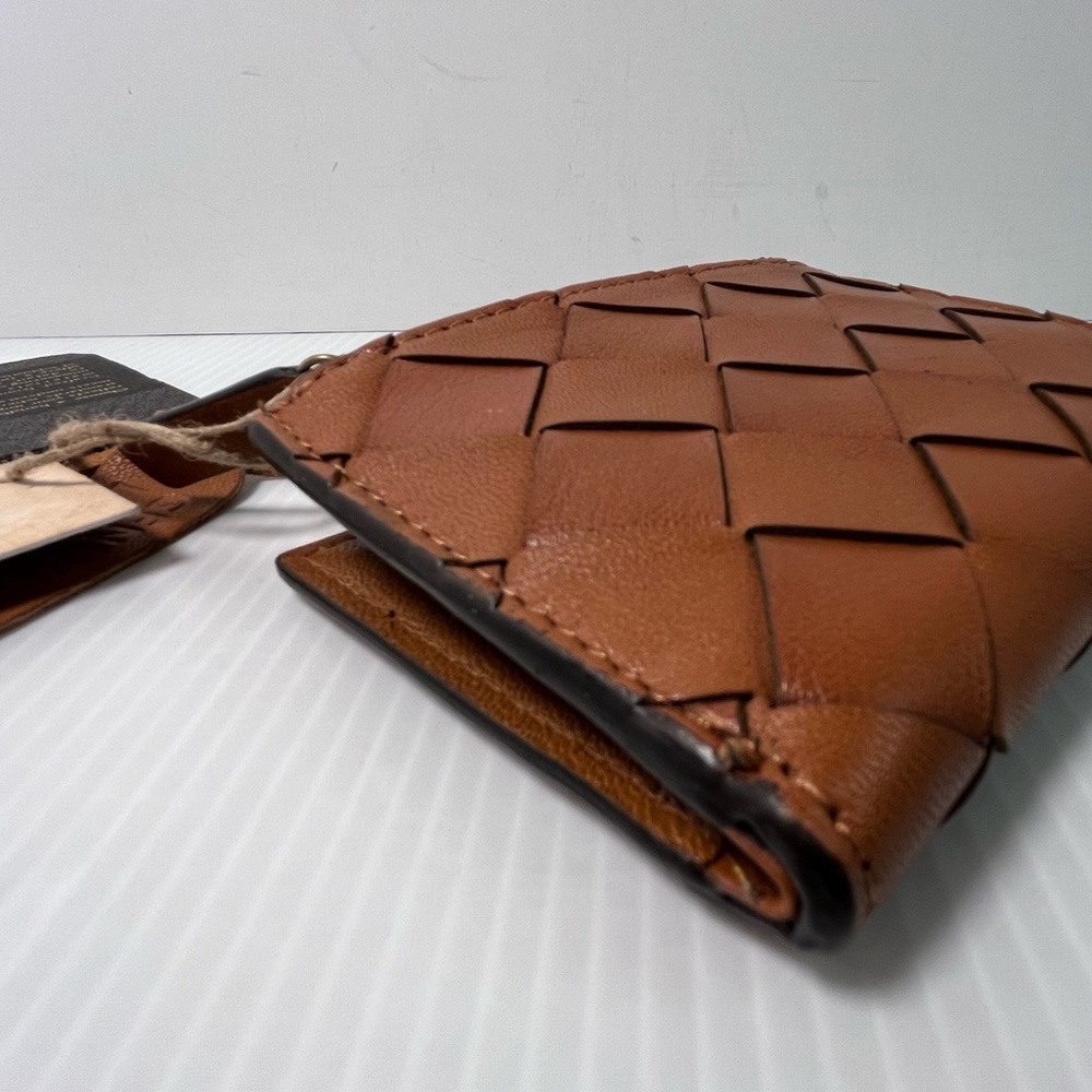 Genuine Leather Handcrafted Bifold Small Wallet w/Woven Leather Exterior - Picture 11 of 13